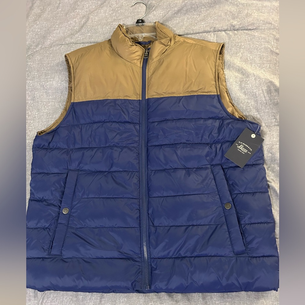 G.H. Bass & Co Men's Blue and Tan Puffer Vest / XL